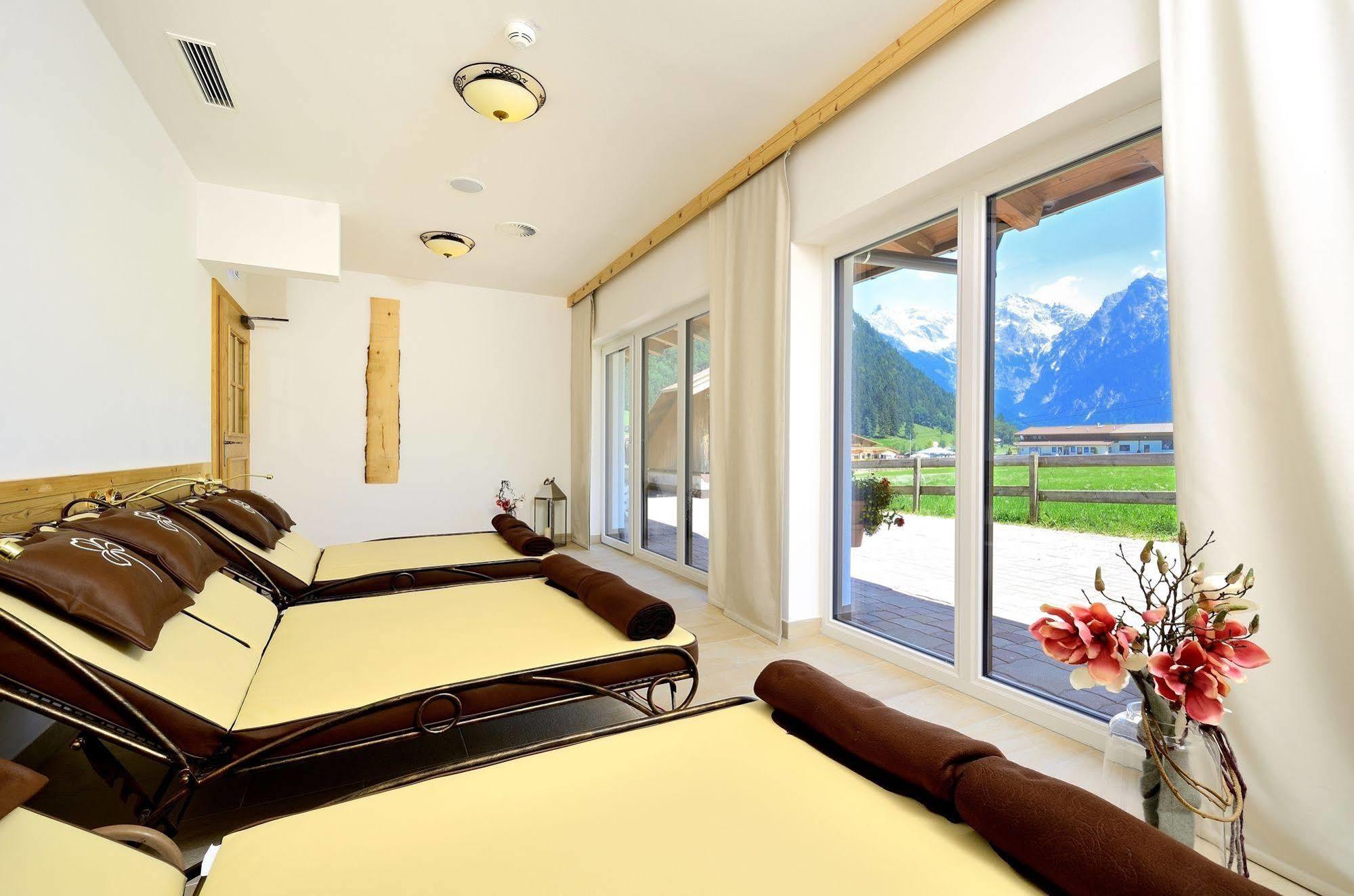 Hotel Kitzspitz Sankt Jakob in Haus Eksteriør bilde